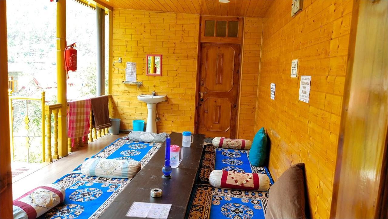 Kasol Wooden Cottage Luaran gambar