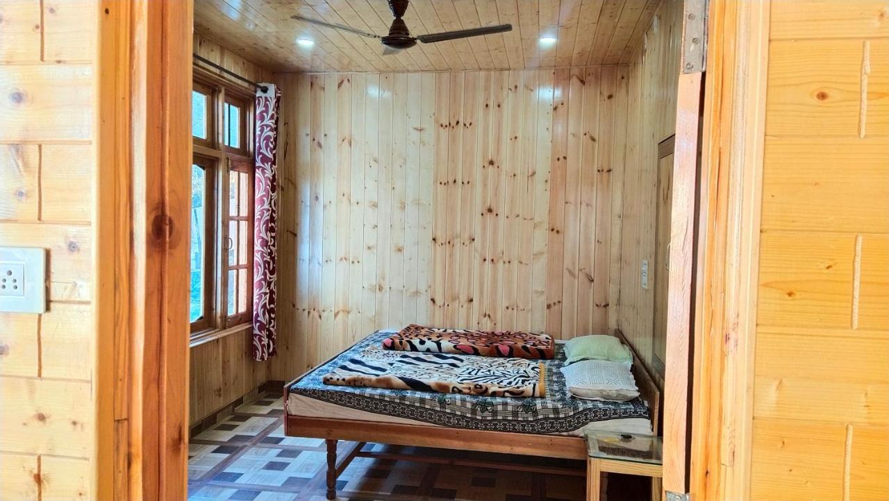 Kasol Wooden Cottage Luaran gambar