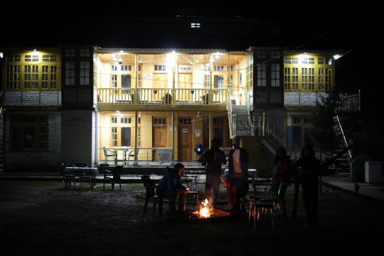 Kasol Wooden Cottage Luaran gambar