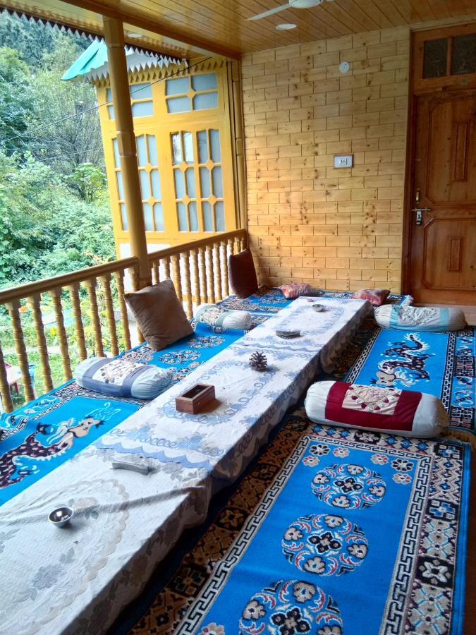 Kasol Wooden Cottage Luaran gambar