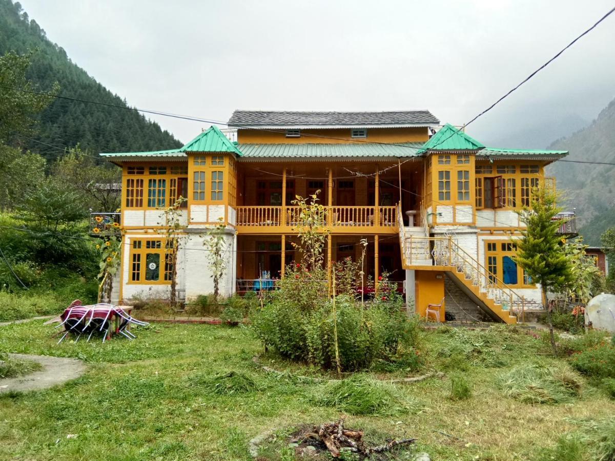 Kasol Wooden Cottage Luaran gambar