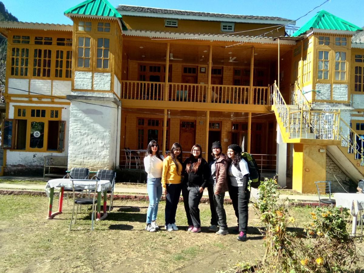 Kasol Wooden Cottage Luaran gambar