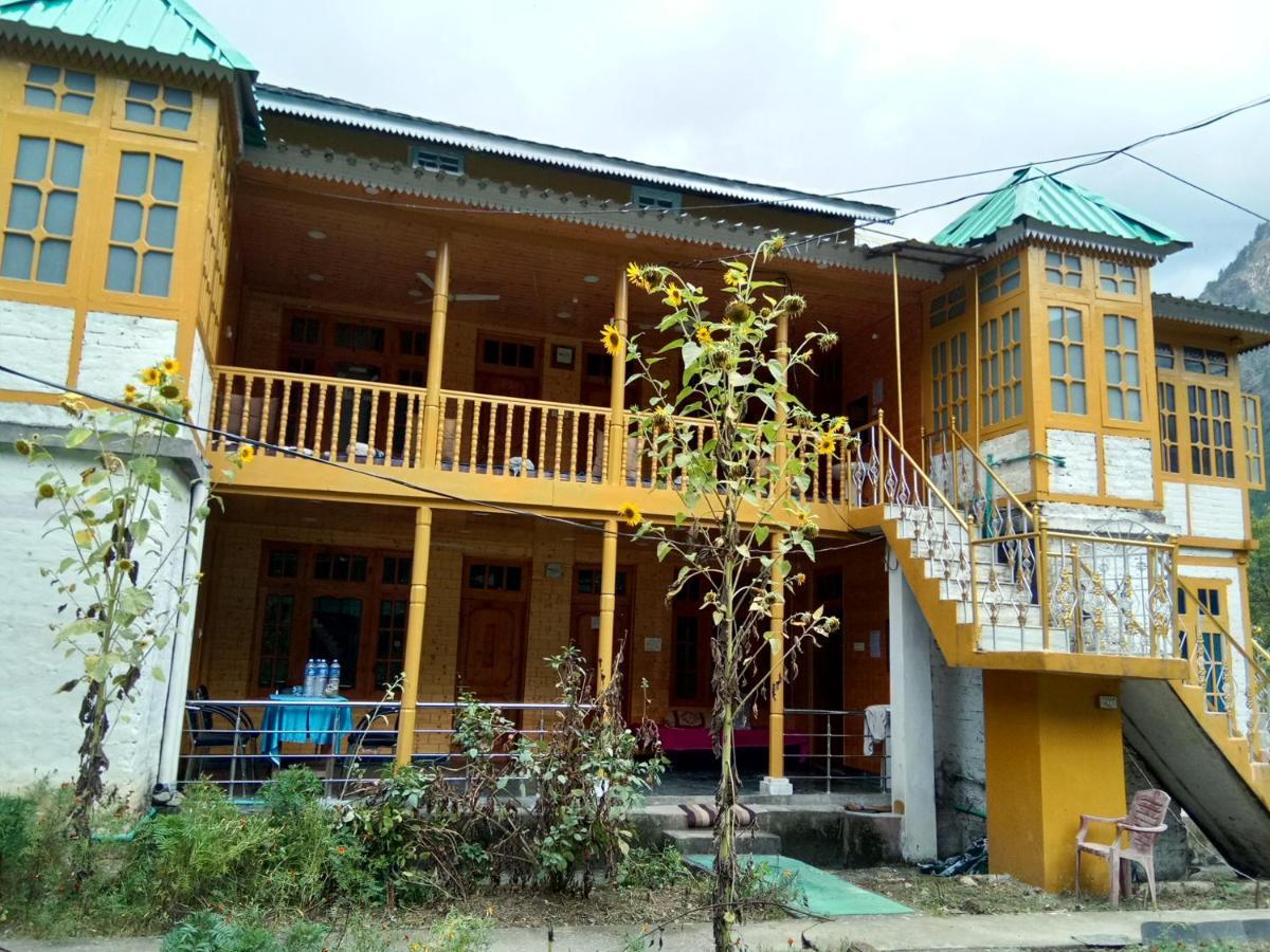 Kasol Wooden Cottage Luaran gambar