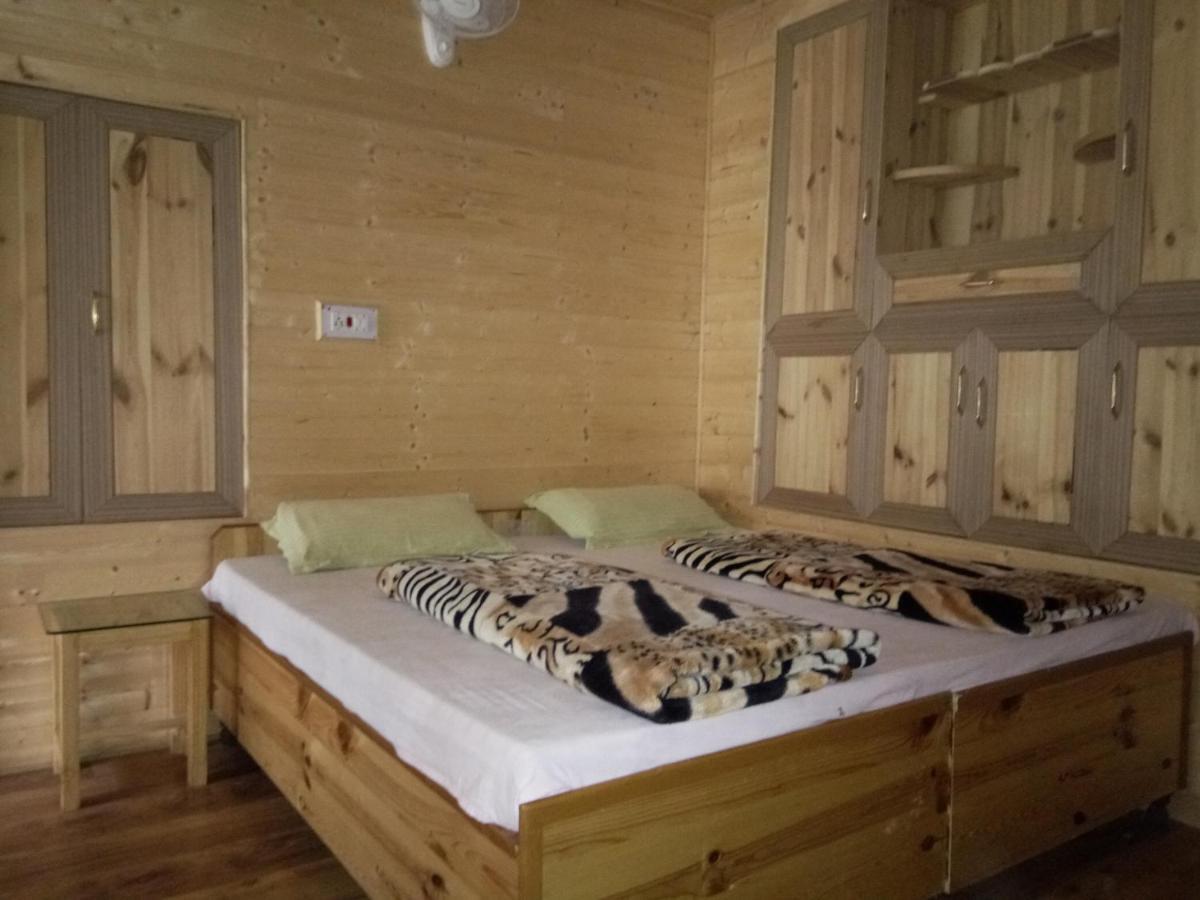 Kasol Wooden Cottage Luaran gambar