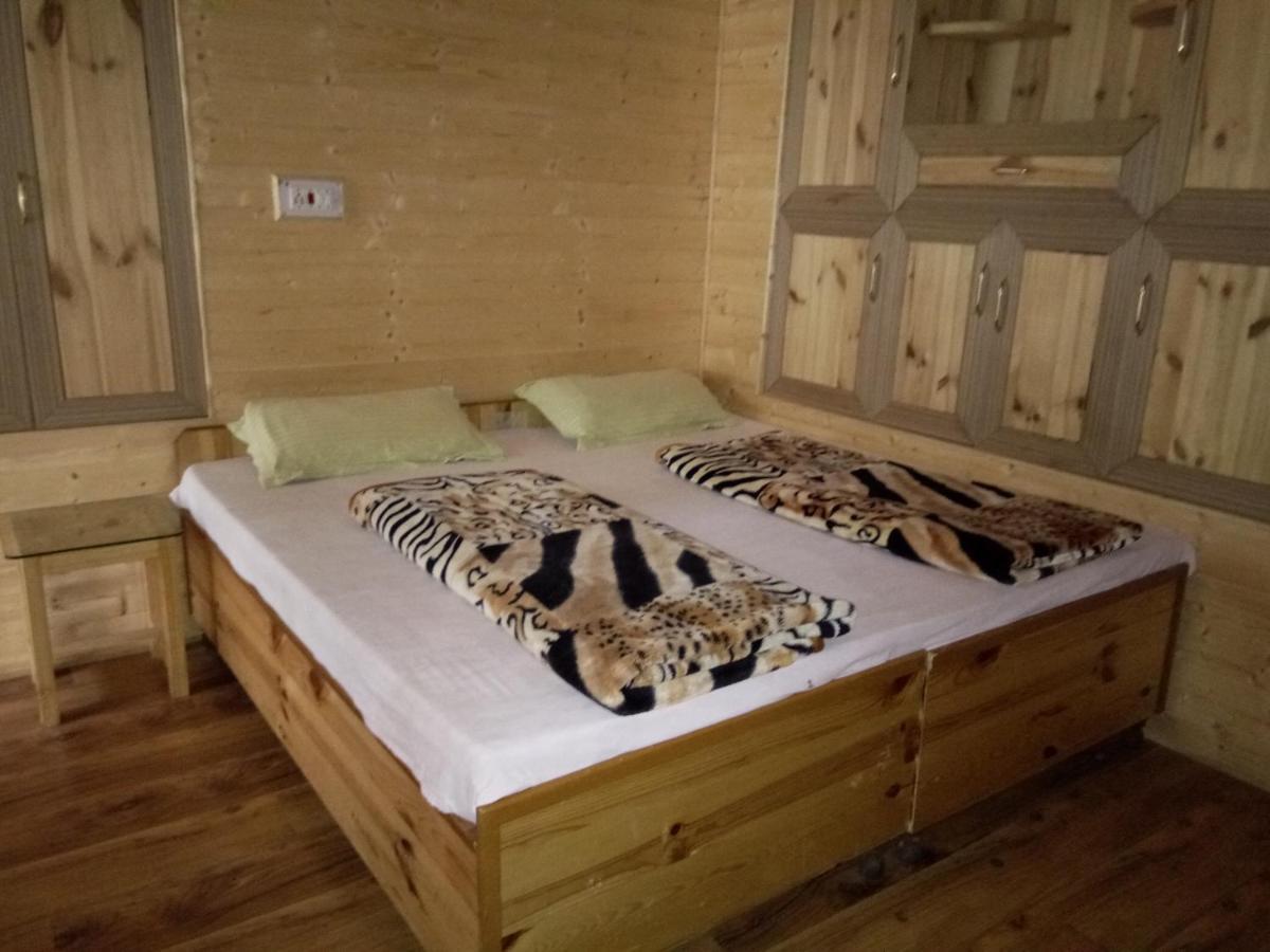Kasol Wooden Cottage Luaran gambar